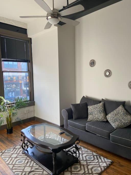 Charming 2 Bedroom Apartment Near Vcu Richmond Luaran gambar